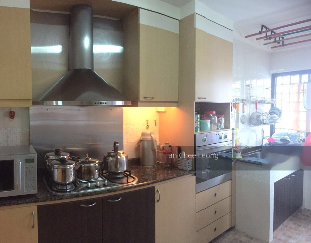 Blk 301 Clementi Avenue 4 (Clementi), HDB 4 Rooms #122089342